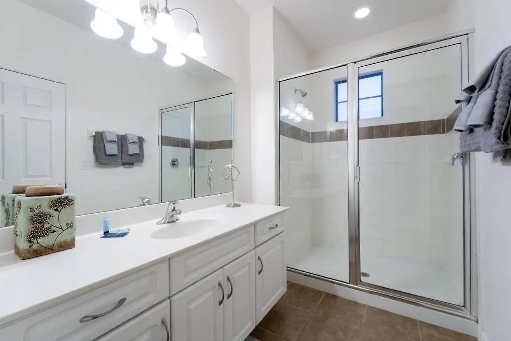 Rosemont Villa At Providence Golf & Country Club, 5Bed Private Pool Davenport Holiday home